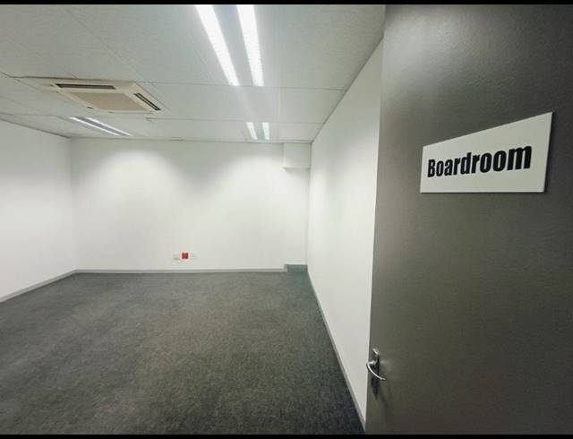 BUSINESS PROPERTY TO RENT IN RANDJESPARK